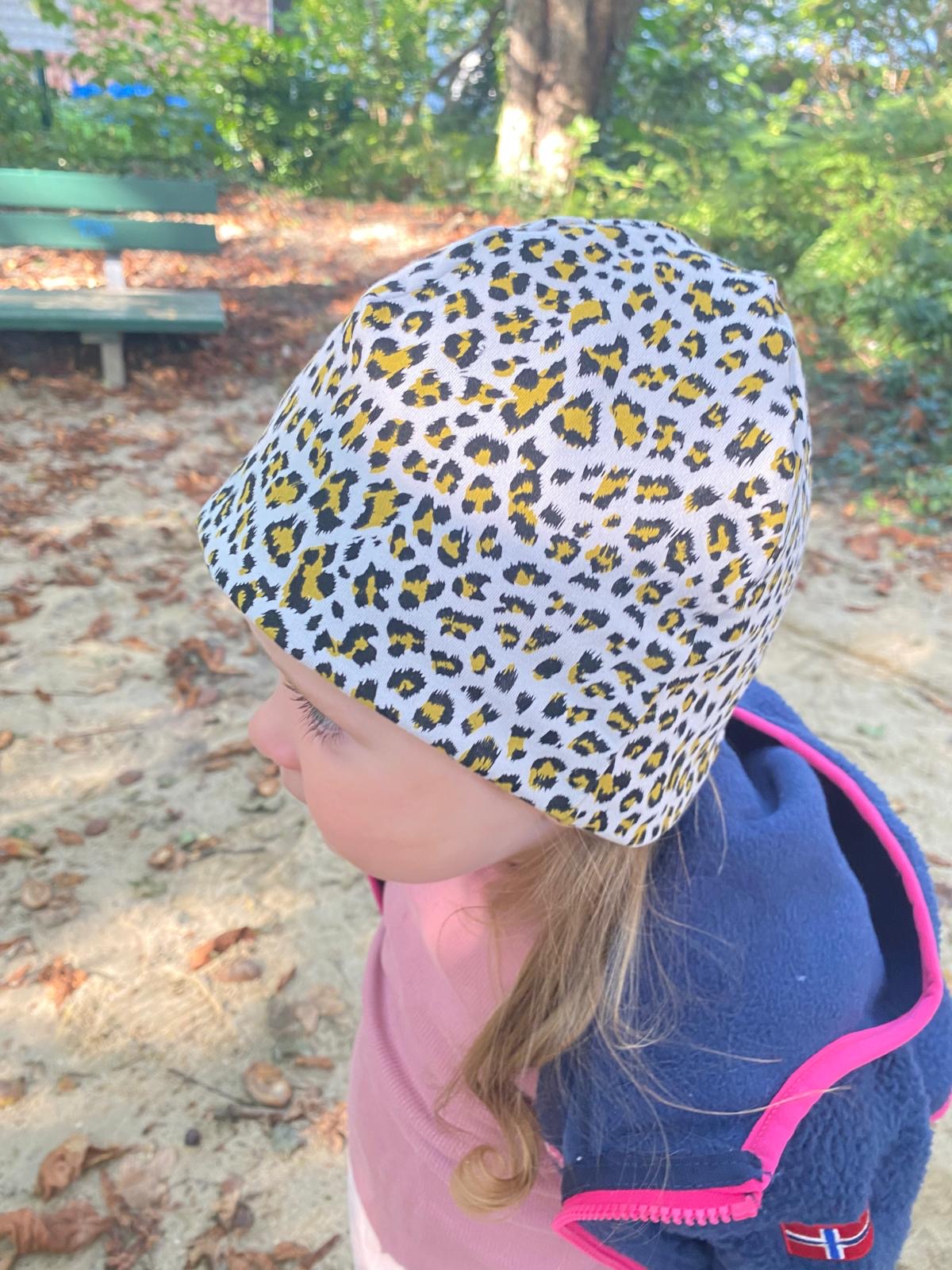 Safari Star Beanie (2-farbig)